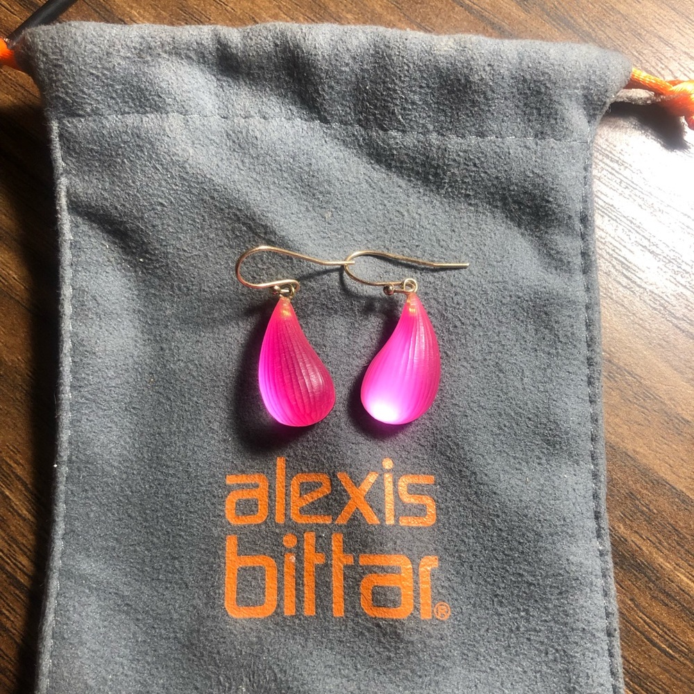 Alexis Bittar lucite - hot pink dewdrop earring